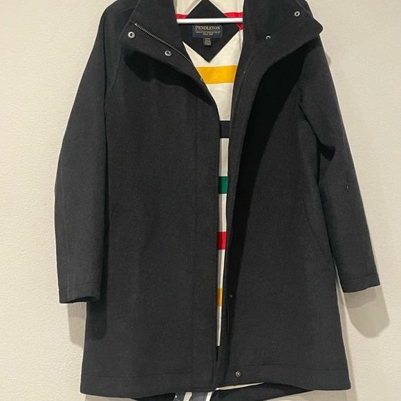 Pendleton Women’s Water Resistants Cascade Wool Campbell Pea Coat Size Small - Picture 3 of 8